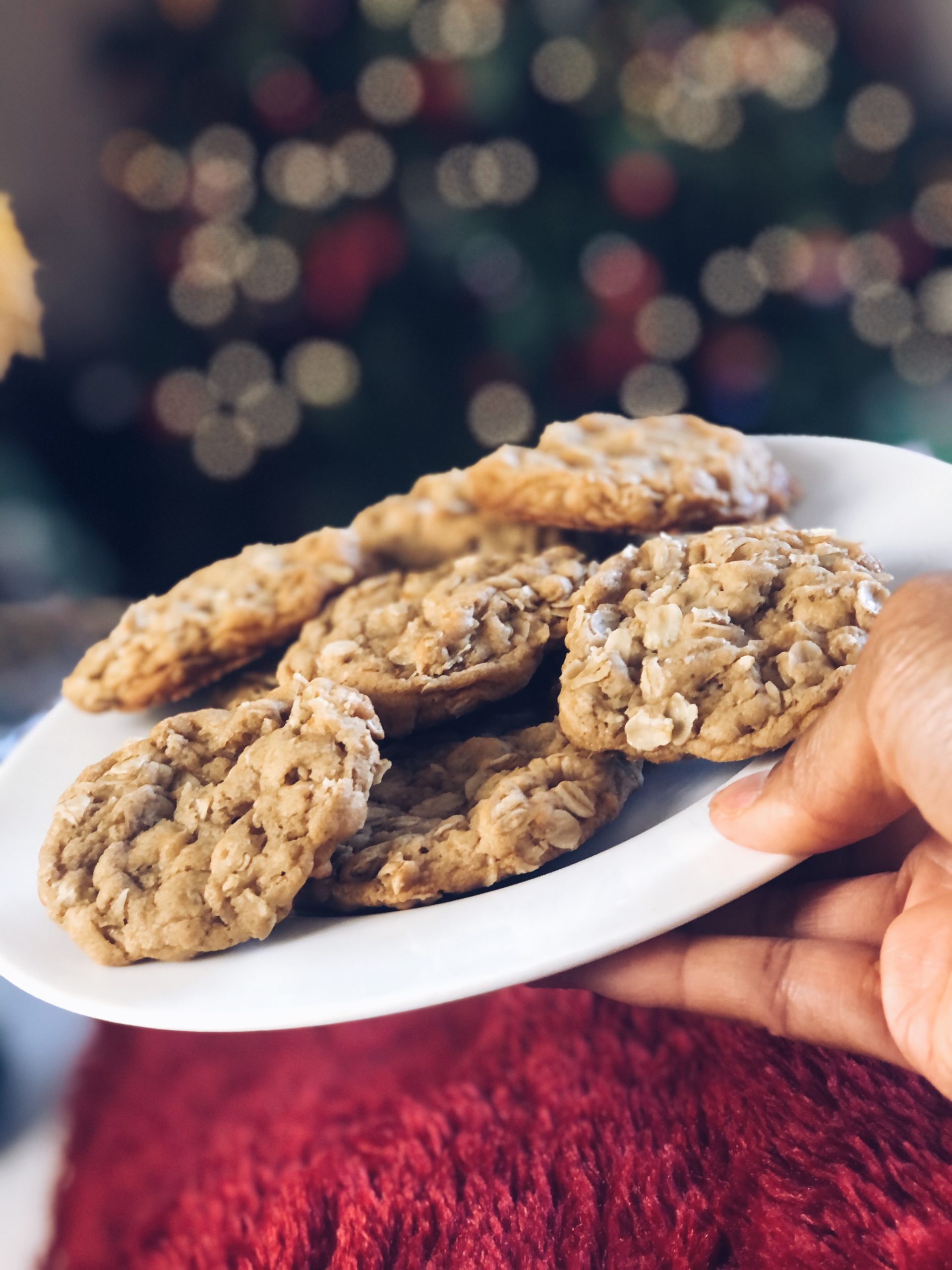 Soft and Easy Homemade Oatmeal Cookies